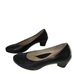ECCO Sculptured 45 Leather Block Heeled Pump Black EU Size 40 (US 9.0/9.5)